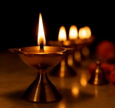 Golden Brass Flower Shaped 5 Wick Oil Lamp