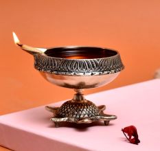 Decorative Golden Brass Oil Lamp with Turtle Base