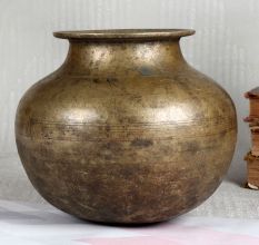 Vintage Brass Cooking Pot for Home Decoration
