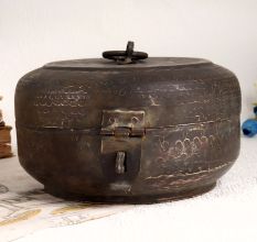 Handcrafted Finest Brass Chapati Box in Brown Finish