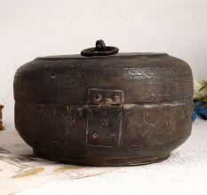 Handcrafted Finest Brass Chapati Box in Brown Finish