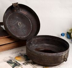 Handcrafted Finest Brass Chapati Box in Brown Finish