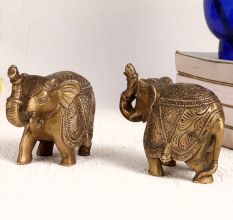Handcrafted Brass Elephant for Decoration in Pair of 2