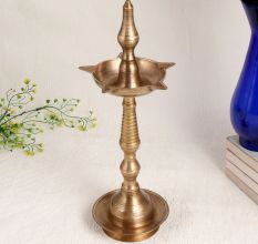 Beautiful Handcrafted Brass Oil Lamp from South India