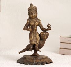 Handmade Finest Brass Goddess Lakshmi Statue for Worship