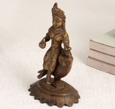 Handmade Finest Brass Goddess Lakshmi Statue for Worship