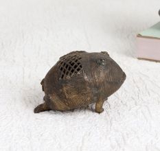 Handmade Finest Brass Frog Statue with Jali Work