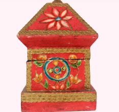 Hut Shape Beautiful Wooden Box for Home Decoration