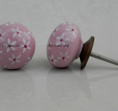 Pink Tiny Flower Knob (1)