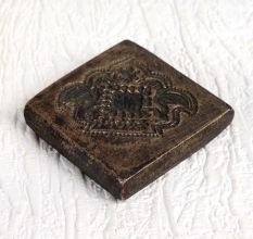 Handmade Finest Bell Metal Jewelry Mold for Decoration