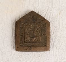 Elegant Brown Jewelry Mold Made of High-Quality Bell Metal