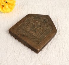 Elegant Brown Jewelry Mold Made of High-Quality Bell Metal
