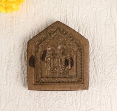 Handcrafted High-Quality Bell Metal Jewelry Mold for Decor
