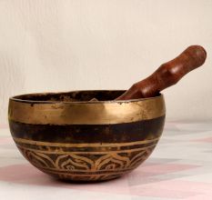 Tibetan Art Bell Metal Om Singing Bowl for Meditation