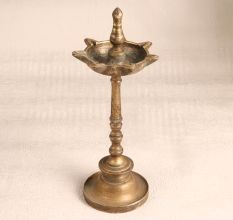 Vintage Handmade Brass Oil Lamp Stand for Decoration
