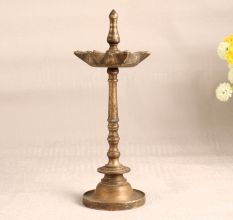 Vintage Handmade Brass Oil Lamp Stand for Decoration