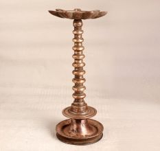 Vintage High-Quality Brass Oil Lamp Stand for Prayer Room