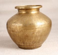 Elegant Golden Engraved Brass Holy Water Pot for Decor