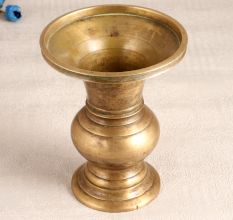 Vintage Brown Finish Flower Pot Made of Finest Brass
