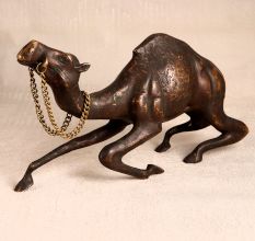 High-Quality Brass Statue of Camel Sitting for Home Decor