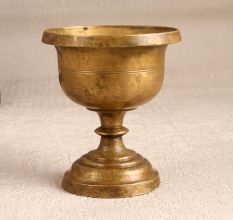 Handmade Finest Brass Holy Kumkum Cup for Decoration