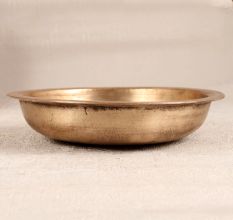 Antique Brown Finish Bowl Made of Finest Bell Metal