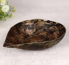 Handmade High-Quality Brass Oil Lamp in Vintage Finish