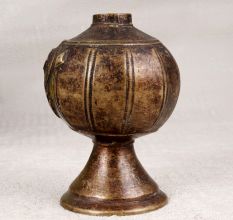 Vintage Brown Finish Hookah Base Made of Brass for Decor