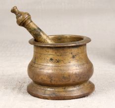 Vintage Brown Brass Mortar and Pestle Spice Grinder for Decor