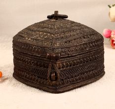 Heart-Shaped Finest Brass Jewelry Box for Decoration