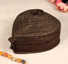 Beautiful Vintage Finest Brass Jewelry Box in Heart Shape