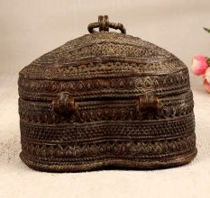 Beautiful High-Quality Brass Jewelry Box for Home Decor