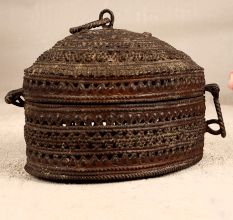 Dark Finish Handmade Jewelry Box Made of Finest Brass