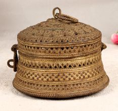 Round Finest Brass Jewelry Box for Home and Office Decor