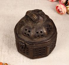 Vintage Dark Finish Jewelry Box Made of Finest Brass