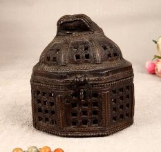 Vintage Dark Finish Jewelry Box Made of Finest Brass