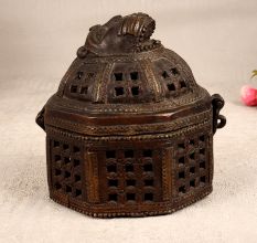 Vintage Dark Finish Jewelry Box Made of Finest Brass