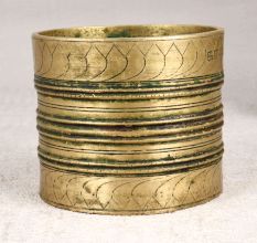Premium Brass Rice Measurement Bowl in South Indian Art