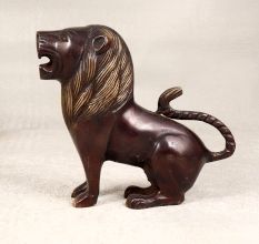 Dark Finish Handmade Lion Statue Made of Finest Brass