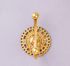 Golden Finish Brass Bathroom Hardware for Decor in Set of 4