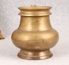 Vintage Brown Finish Sagar Water Pot Made of Brass