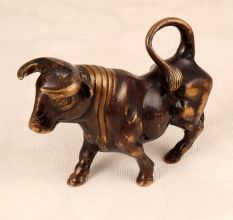 English Art Handmade Brass Statue of Fighting Bull for Decor