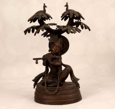 Handmade Brass Statue of Lord Krishna Playing Flute for Prayer Room