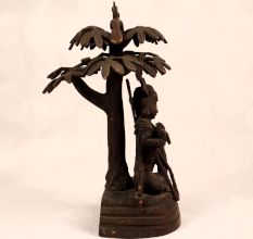 Handmade Brass Statue of Lord Krishna Playing Flute for Prayer Room