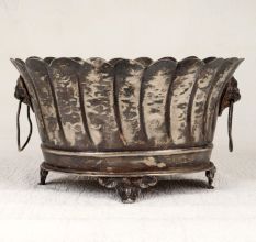 Handmade Dark Finish Brass Fruit Basket for Home Decor