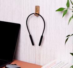 6 Pieces Small Natural Wooden No Drill Adheshive Wall Hooks