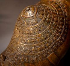 Handmade Beautiful Camel Statue with Wheels Made of Brass