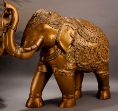 Indian Handcrafted Brass Elephant Statue in Pair for Decoration