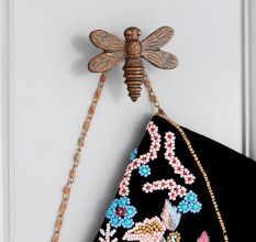 Modern Handmade Antique Honey Bee Iron Wall Hooks-3 Pieces