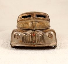 British Art Finest Brass Motor Car Box for Home Decoration